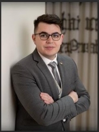 Yuriy Vezhdel